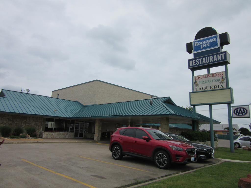 Rodeway Inn Arlington Exterior foto